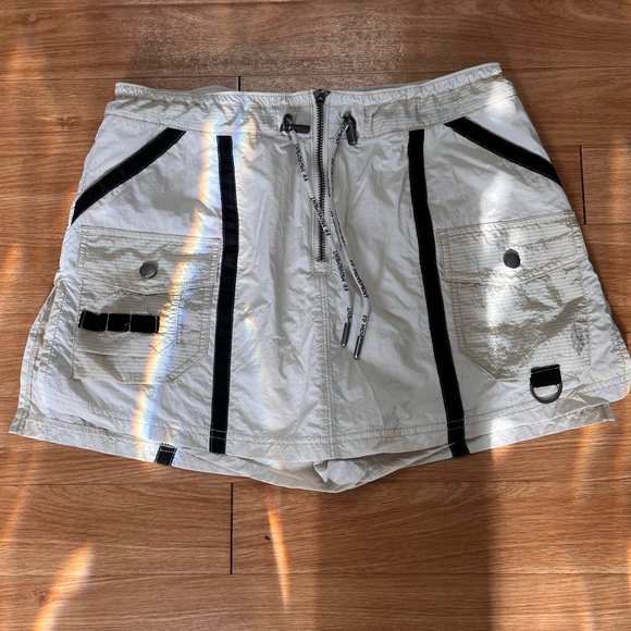 Free people movement skort. Orange and grey available. - Picture 4 of 5